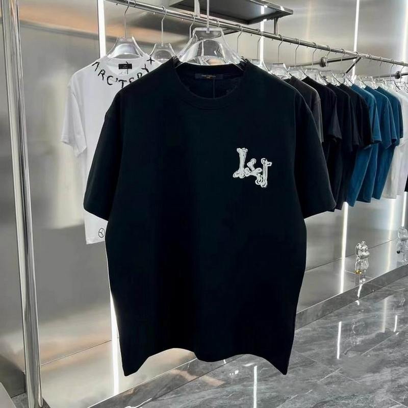 Louis Vuitton Men's T-shirts 1199